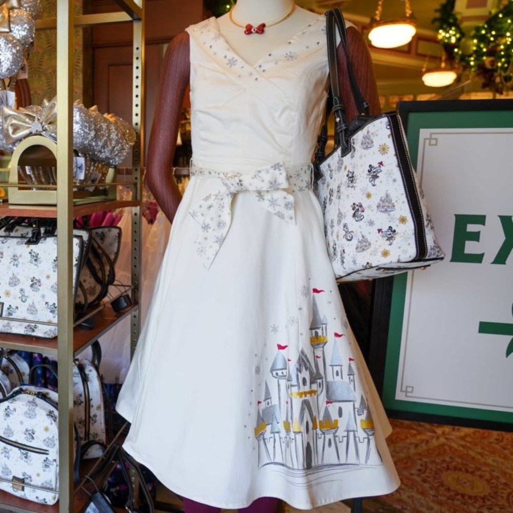 Disney Dress Shop Disney Parks Castle Winter Dress Rare, NWT